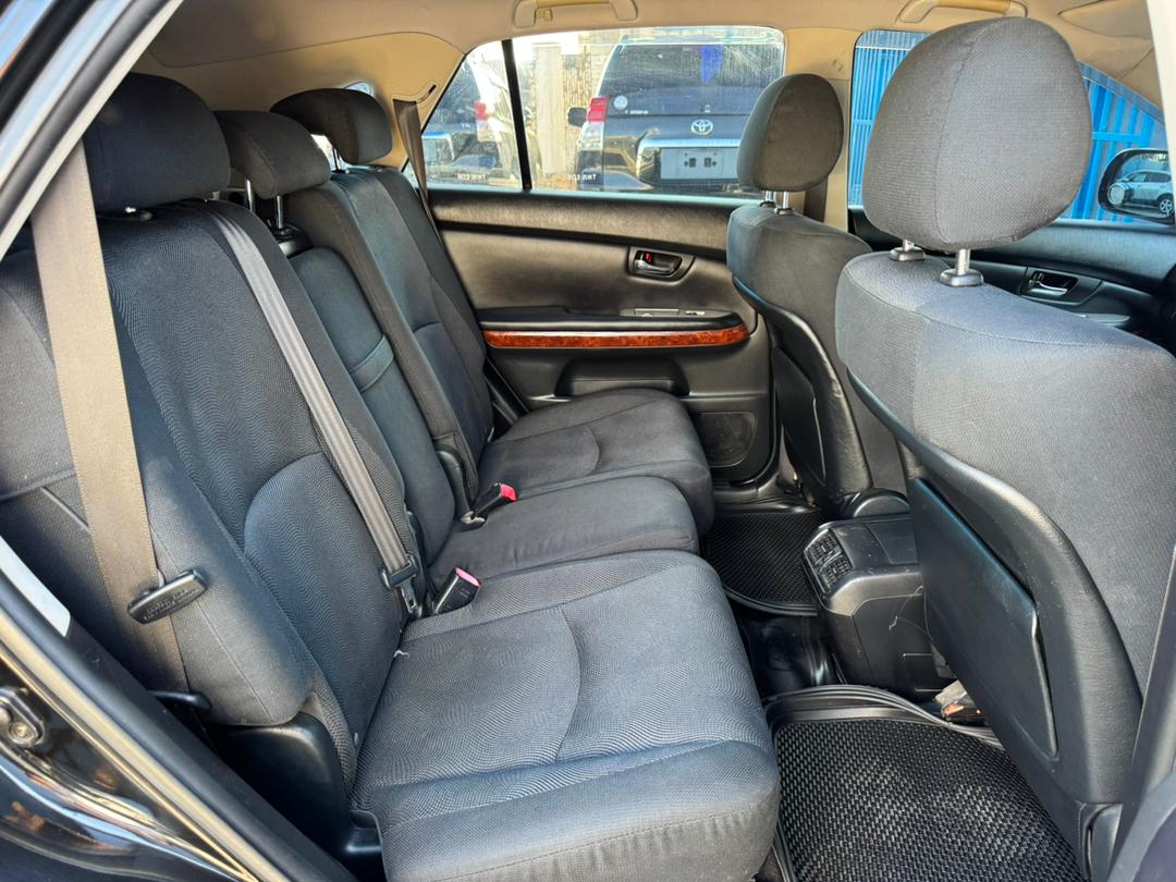 TOYOTA HARRIER thumbnail 8